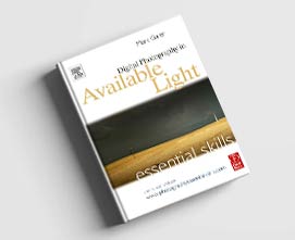 کتاب عکاسی دیجیتال در نور موجود - مارک گالئر